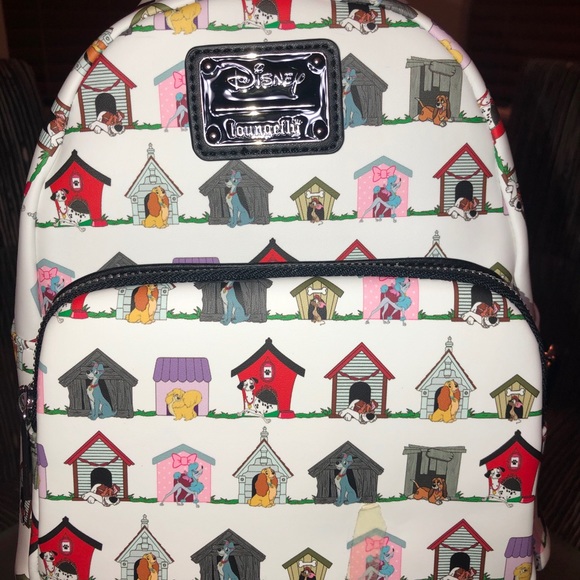 SOLD!!DISNEY DOG HOUSES BACKPACK AND WALLET - Picture 3 of 8